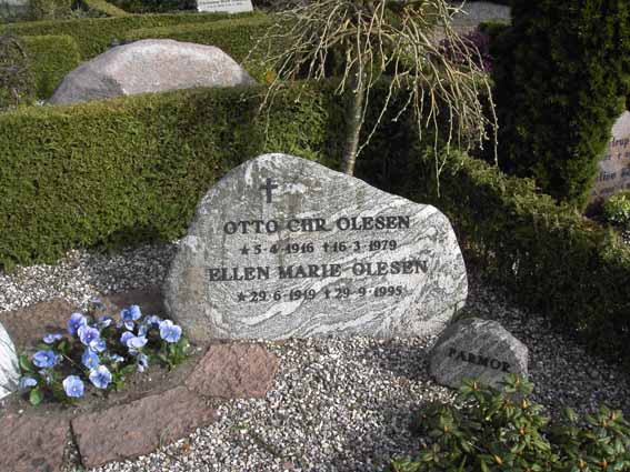 Billede af gravsten på Herning Vestre Kirkegård