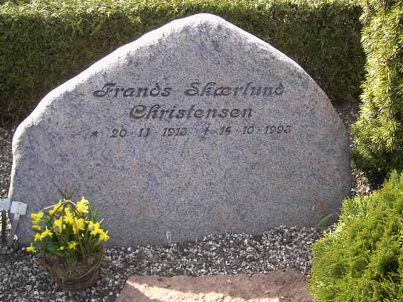 Billede af gravsten på Herning Vestre Kirkegård