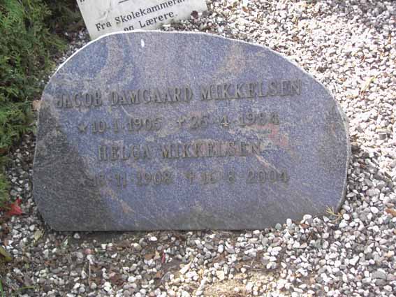 Billede af gravsten på Herning Vestre Kirkegård