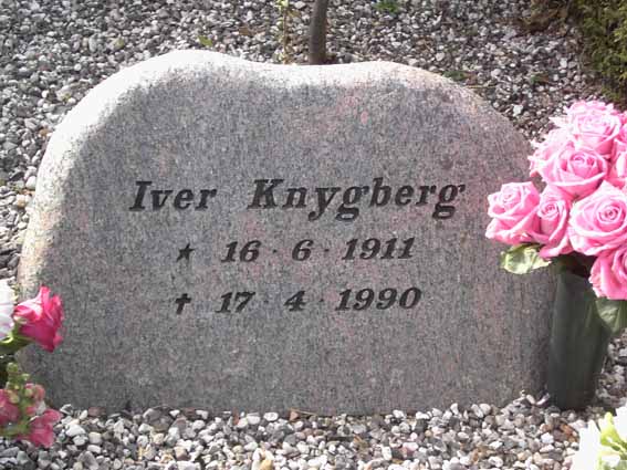 Billede af gravsten på Herning Vestre Kirkegård