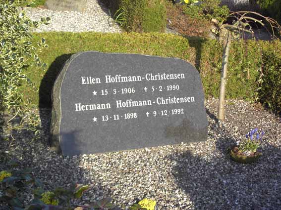 Billede af gravsten på Herning Vestre Kirkegård