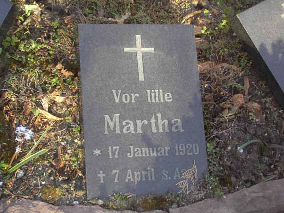 Billede af gravsten på Herning Vestre Kirkegård