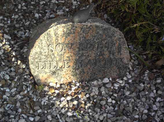 Billede af gravsten på Herning Vestre Kirkegård