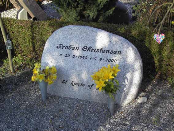 Billede af gravsten på Herning Vestre Kirkegård
