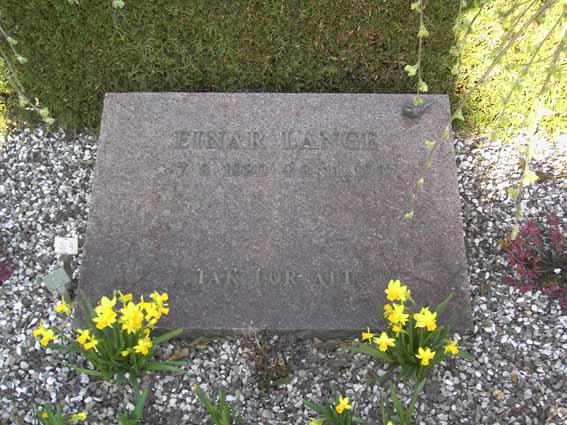 Billede af gravsten på Herning Vestre Kirkegård