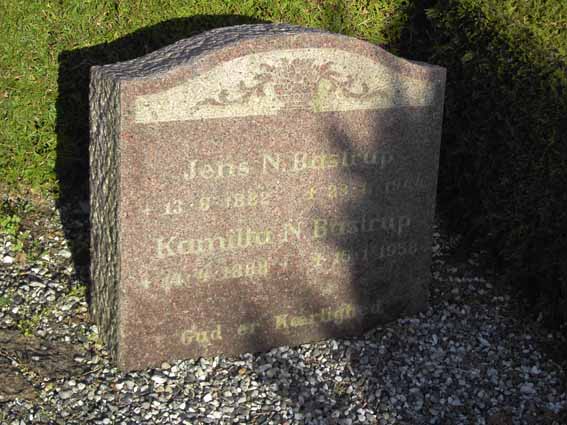 Billede af gravsten på Herning Vestre Kirkegård