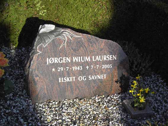 Billede af gravsten på Herning Vestre Kirkegård
