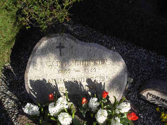 Billede af gravsten på Herning Vestre Kirkegård