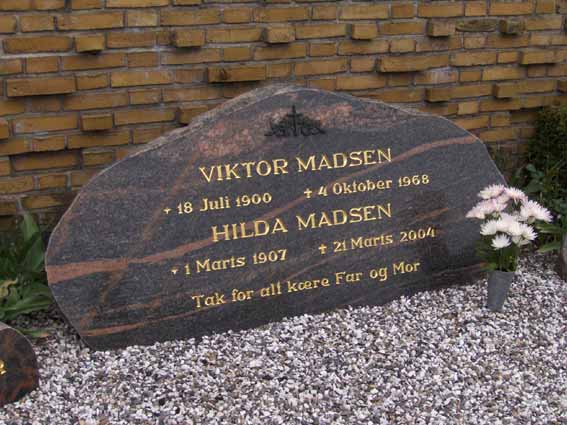 Billede af gravsten på Herning Vestre Kirkegård