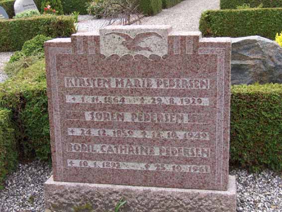 Billede af gravsten på Herning Vestre Kirkegård