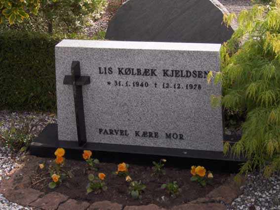 Billede af gravsten på Herning Vestre Kirkegård