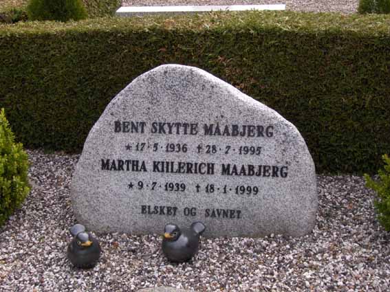 Billede af gravsten på Herning Vestre Kirkegård
