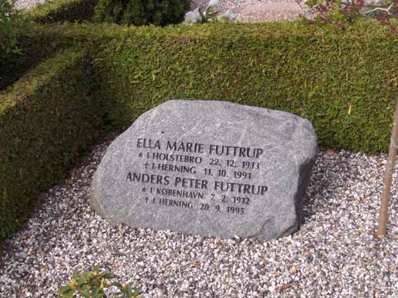 Billede af gravsten på Herning Vestre Kirkegård