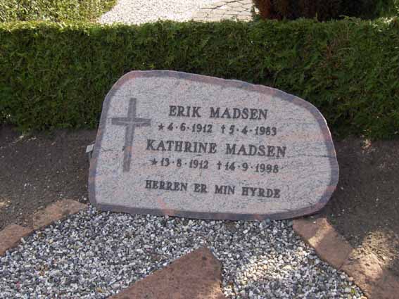 Billede af gravsten på Herning Vestre Kirkegård