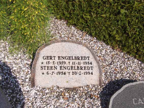 Billede af gravsten på Herning Vestre Kirkegård