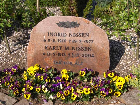 Billede af gravsten på Herning Vestre Kirkegård