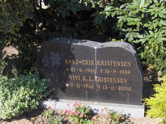 Billede af gravsten på Herning Vestre Kirkegård