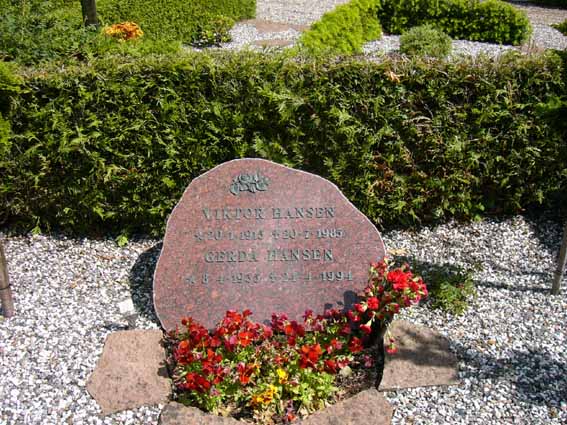 Billede af gravsten på Herning Vestre Kirkegård