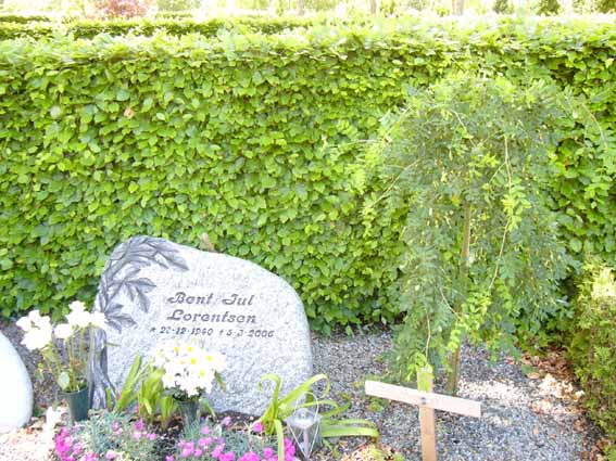 Billede af gravsten på Herning Vestre Kirkegård