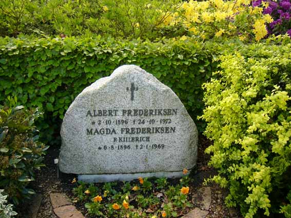 Billede af gravsten på Herning Vestre Kirkegård