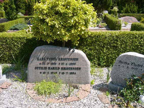 Billede af gravsten på Herning Vestre Kirkegård