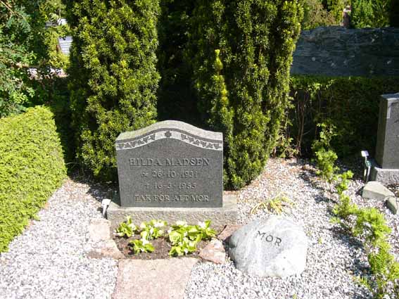 Billede af gravsten på Herning Vestre Kirkegård
