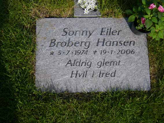 Billede af gravsten på Herning Vestre Kirkegård