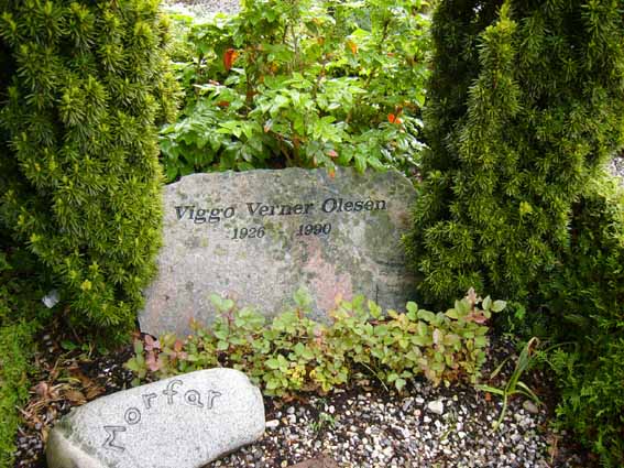 Billede af gravsten på Herning Vestre Kirkegård