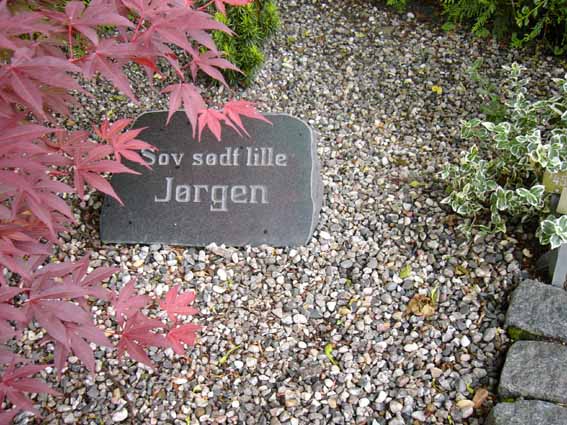 Billede af gravsten på Herning Vestre Kirkegård