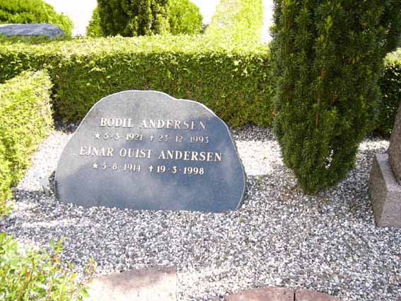 Billede af gravsten på Herning Vestre Kirkegård