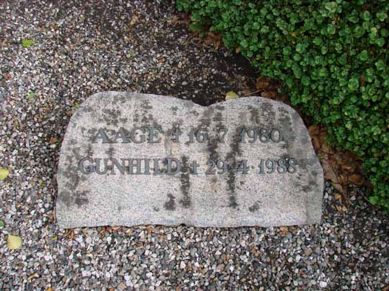 Billede af gravsten på Herning Vestre Kirkegård