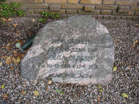 Billede af gravsten på Herning Vestre Kirkegård