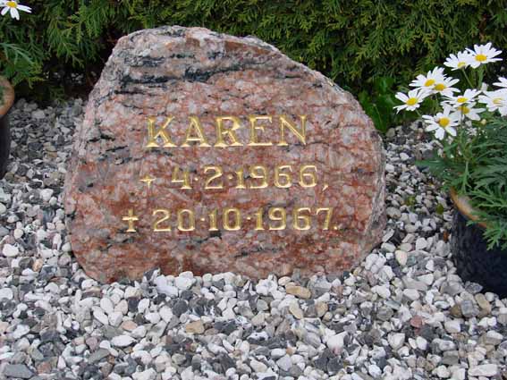 Billede af gravsten på Herning Vestre Kirkegård