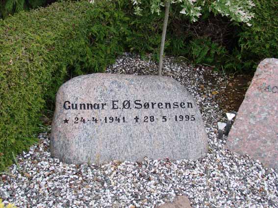 Billede af gravsten på Herning Vestre Kirkegård