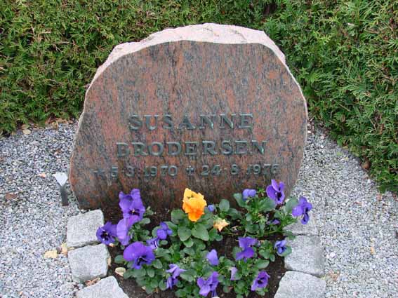 Billede af gravsten på Herning Vestre Kirkegård
