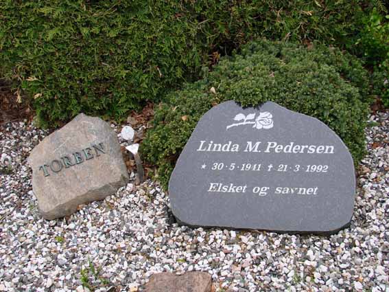 Billede af gravsten på Herning Vestre Kirkegård