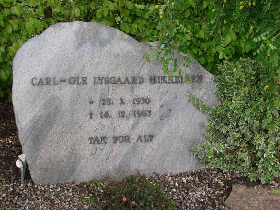 Billede af gravsten på Herning Vestre Kirkegård
