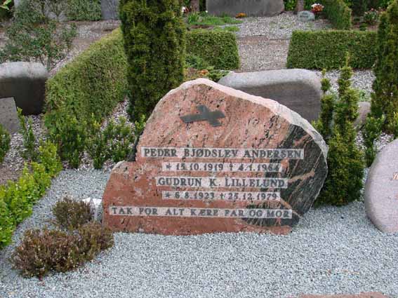 Billede af gravsten på Herning Vestre Kirkegård
