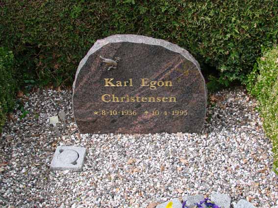 Billede af gravsten på Herning Vestre Kirkegård