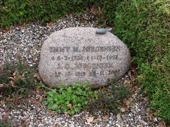 Billede af gravsten på Herning Vestre Kirkegård