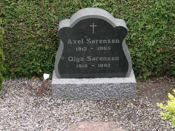 Billede af gravsten på Herning Vestre Kirkegård