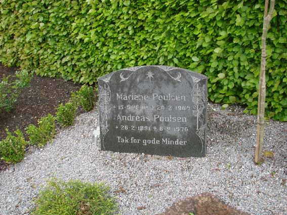 Billede af gravsten på Herning Vestre Kirkegård