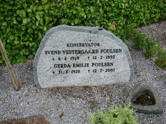 Billede af gravsten på Herning Vestre Kirkegård