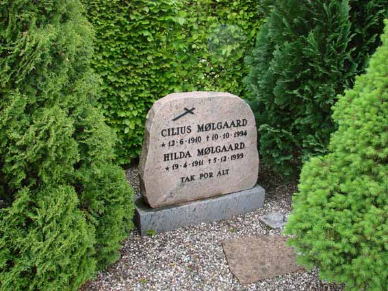 Billede af gravsten på Herning Vestre Kirkegård