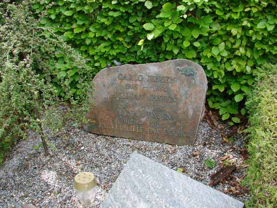 Billede af gravsten på Herning Vestre Kirkegård