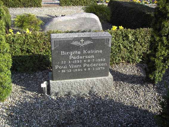 Billede af gravsten på Herning Vestre Kirkegård