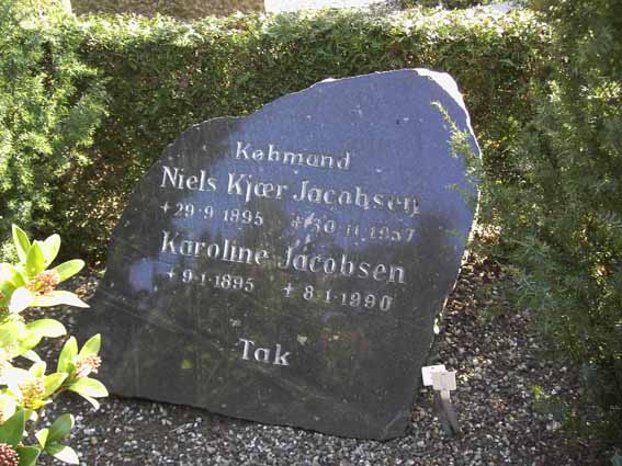 Billede af gravsten på Herning Vestre Kirkegård