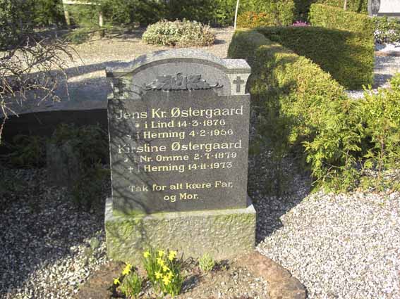 Billede af gravsten på Herning Vestre Kirkegård