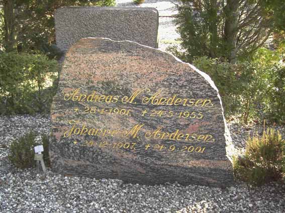 Billede af gravsten på Herning Vestre Kirkegård