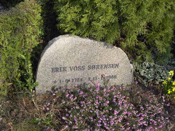 Billede af gravsten på Herning Vestre Kirkegård